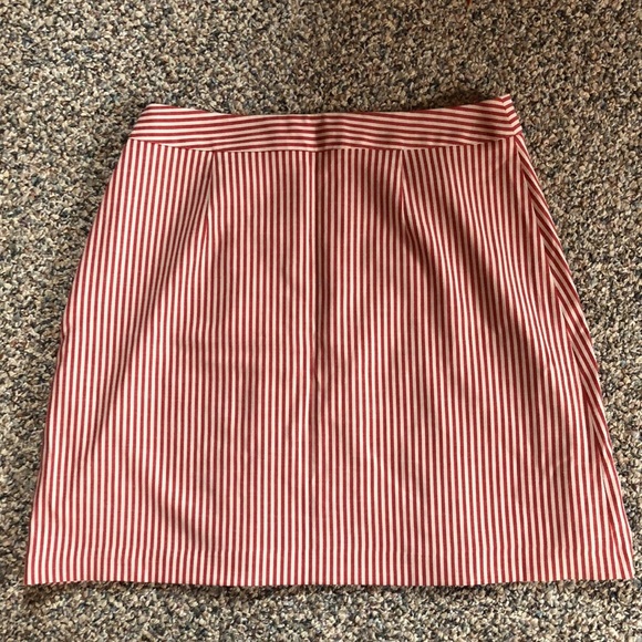 Skirt - Picture 3 of 4